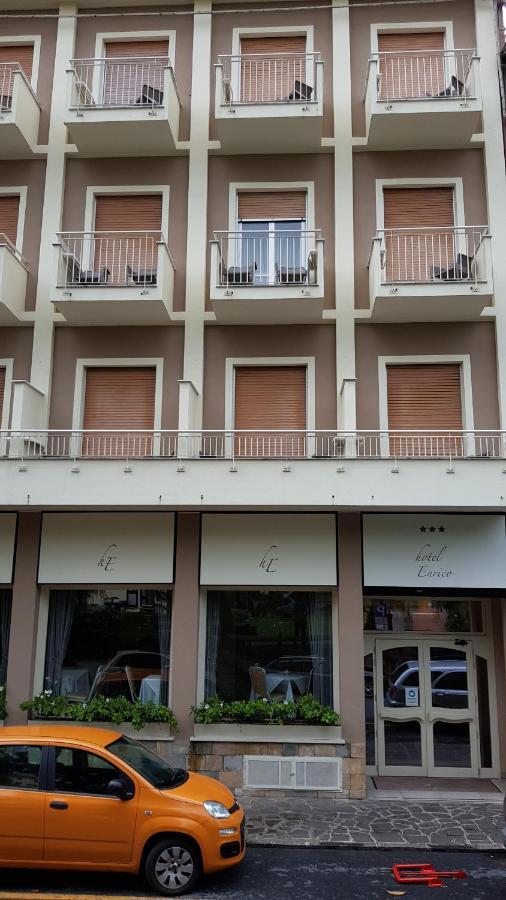 Hotel Enrico アラッシオ エクステリア 写真